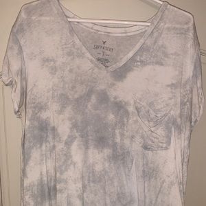 White tie dye american eagle v neck